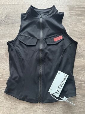 Firm Abs Women's Black Sleeveless Zip Front Fitness Top